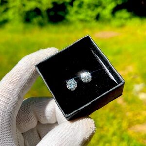 4CT MOISSANITE DIAMOND STUD EARRINGS